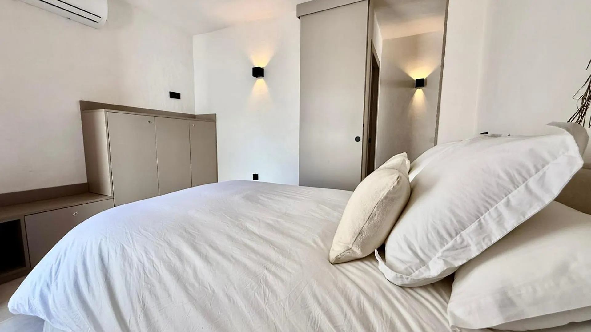 Recien Reformado Tirititran Boutique A Pie De Playa Apartment Zahara de los Atunes Spain